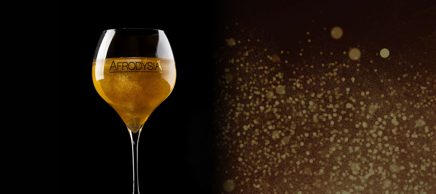 <strong>Gold Sparkle Fashion Drink</strong>
Its innovative composition combined with the classical energy taste make it the most exclusive and mesmerizing drink in the world.